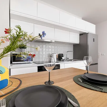 Stylish With Parking Near Spodek Arena By Renters